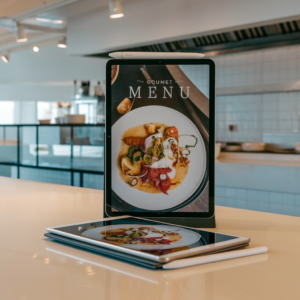 a-photo-of-a-modern-restaurant-setting-w_V-zBTWOnREGj86U17L-kVQ_WYcGAePeTlyM0nFzJvW4Tw